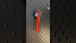 3D printed IKEA Skadis Pliers Hook 🛠️  #3dprinting #diy #3dprinted #3d #ikea #skadis #tools #design