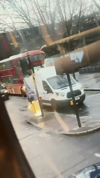 London Buses “MEMORY REBOOT“