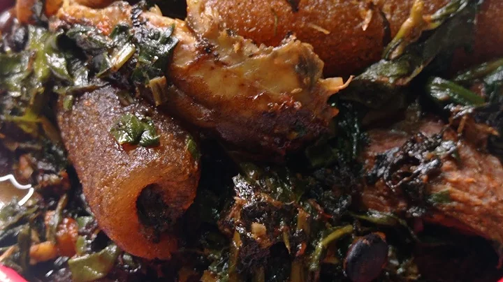 How to cook Nigerian vegetable soup with Ugu , water leaf and bitter leaf | Vegetable soup recipe