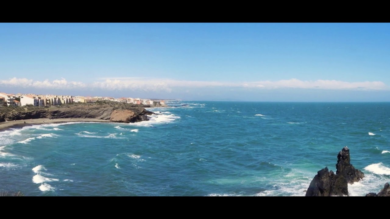 Le Cap d'Agde falaises et plages de sable noir YouTube