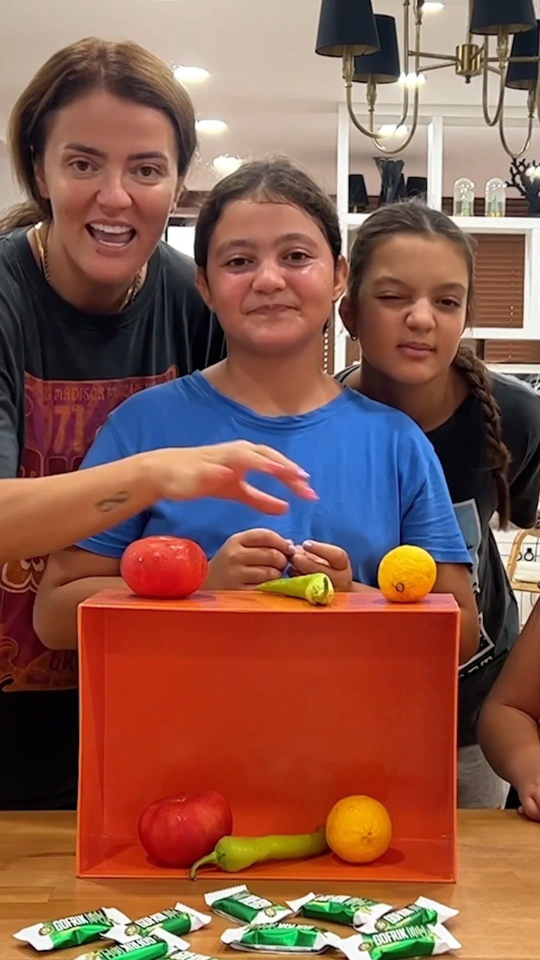 Çikolata challange #comedy #eğlence #funkid #funny #masalöykü #tiktok #komikvideo #movie