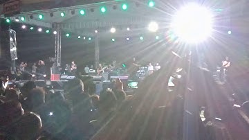 Arti cinta ari lasso live in konser pantai karnaval ancol