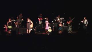 Sarah Lee Guthrie & Family/ Go Waggaloo