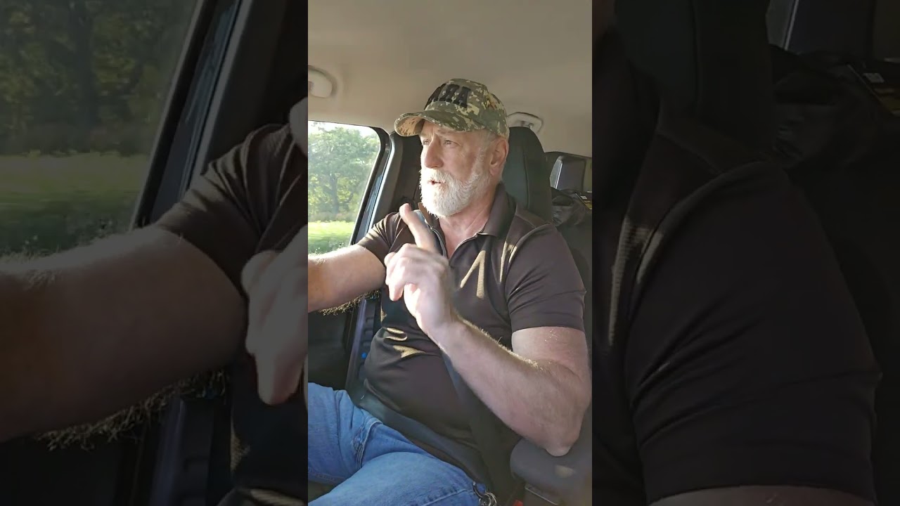 Morning 🌄 Drive into my 3rd job. 