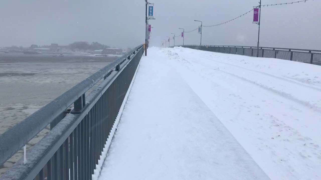 Ice on Wexford Harbour - Frozen Slaney - RNLI