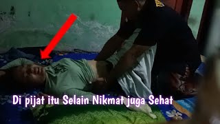 Massage a woman Pijat P3Rut Bunda C4ntik