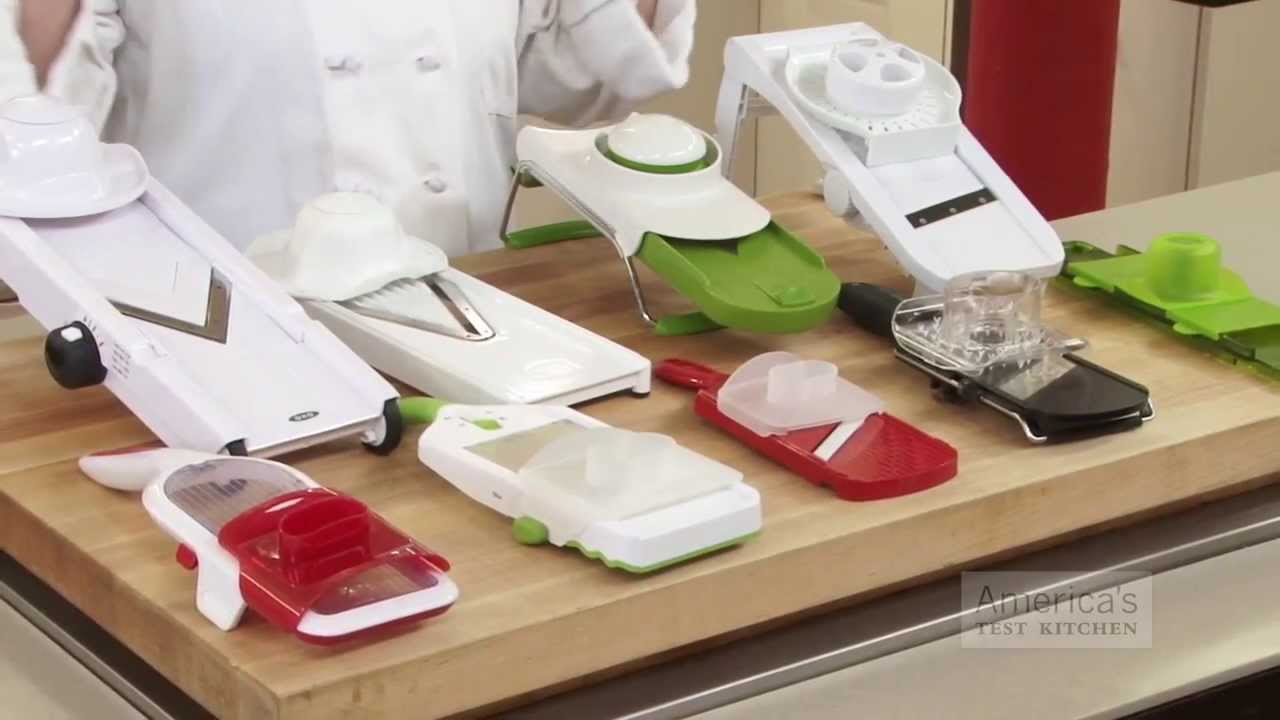 Trots Medisch wangedrag rammelaar Equipment Review: Best Mandoline (Slicing/Julienne) for Everyday Kitchen  Cooking - YouTube