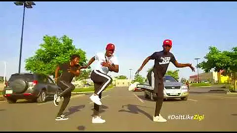 NEW DANCE STEP FROM GHANA!!! #PILOLO by @incrediblezigi