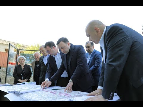 სოფელ ველისციხეში ურბანული განახლების ფარგლებში მიმდინარე სამუშაოების გაცნობა