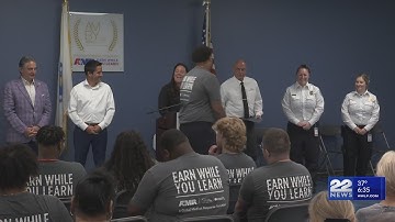 15 EMTs to graduate from AMR