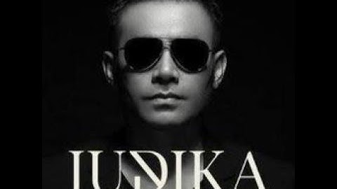 JUDIKA - Bukan Dia Tapi Aku (Video Lirik)