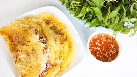 Banh Xeo (Savory Sizzling Crepes)