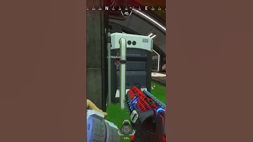 Someone Plz Explain #apexlegends #apex #apexmnk #gaming #twitch #apexclips  #apextwitch