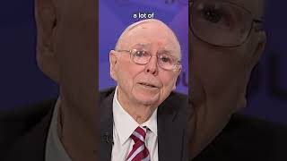Charlie Munger: A.I. is important, but there's a lot of 'crazy hype' on the subject #Shorts