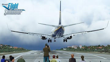 MSFS 2020 - SPECTACULAR Ryanair landing in Skiathos! SHORT 1500m runway