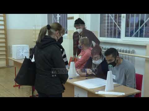 Video: Anëtarësim I Pakufizuar Për Të Qenë Të Drejtë: Prindër