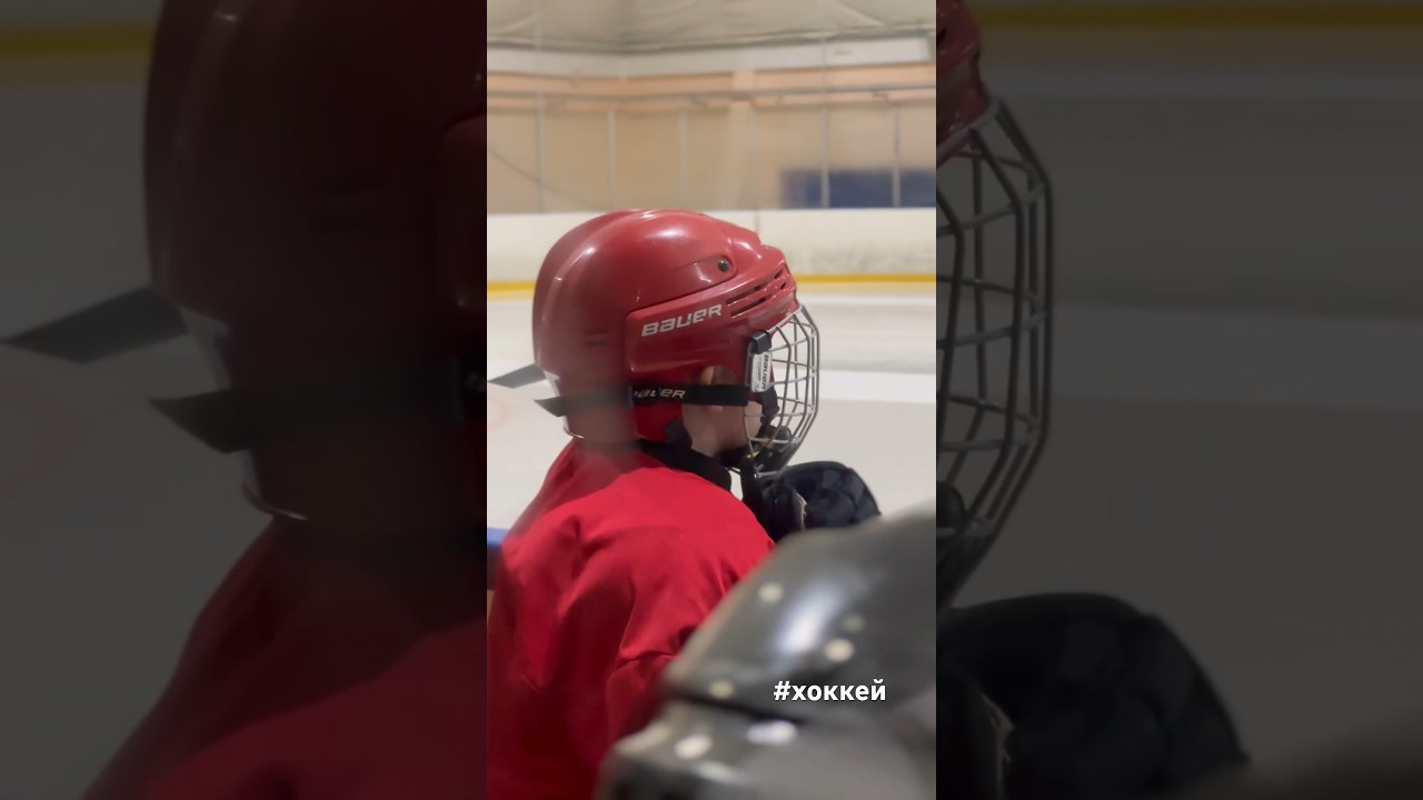 Всех хоккеистов с закрытием сезона 