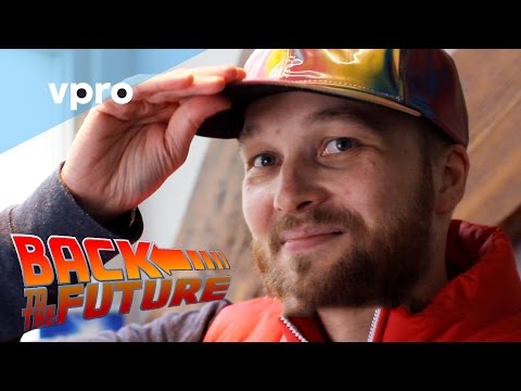 Superfan Arjen Lubach over Back to the Future Day