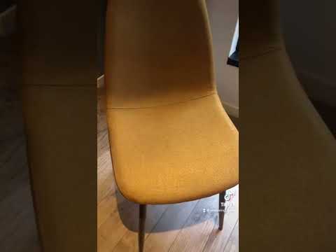 Chairs unboxing time | jysk.nl