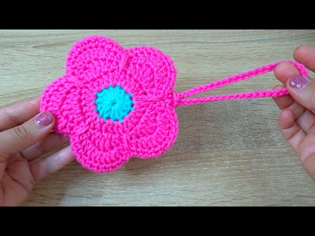 CROCHET FLOWER CHARM BAG TUTORIAL #crochet #crochetflower #crochettutorial  