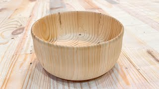 Making a simple bowl from pine with a homemade lathe