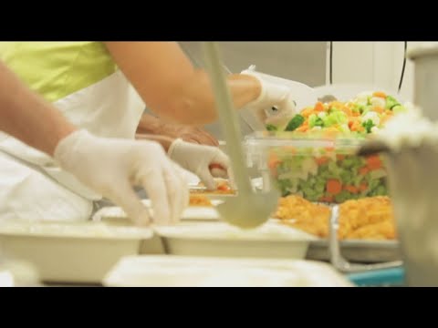 San Diego Foundation awards 2.5M to food programs as nonprofits face federal cuts