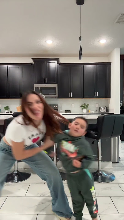 TIK TOK DE KIMBERLY LOAIZA #shorts