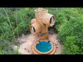 Construction dune villa en bambou et dune piscine en bambou dans un temple artisanal vido complte
