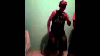 Eu E Meu Irmao Dancando Funk