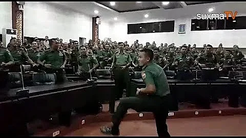 WOW  INI DIA VIDEO LANGKA YEL YEL UNIK PERWIRA TNI