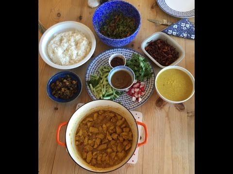 Burmese Chicken Curry with Balachaung