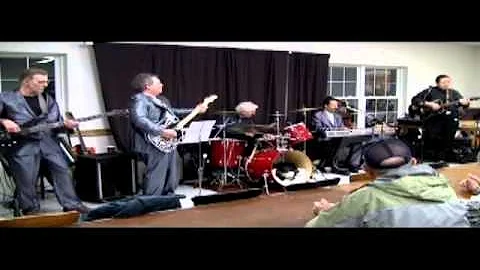 Sonny Perry & The Nashville North Band (I Walked t...