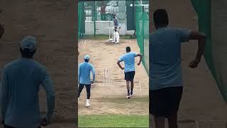 Virat Kohli plays reverse sweep against Ravichandran Ashwin in the nets screenshot 1