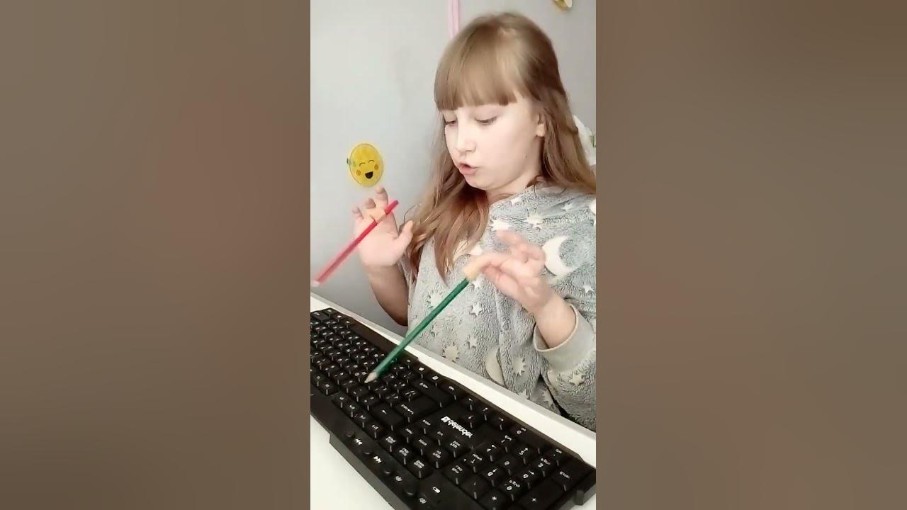 Та самая бед герл！ - YouTube