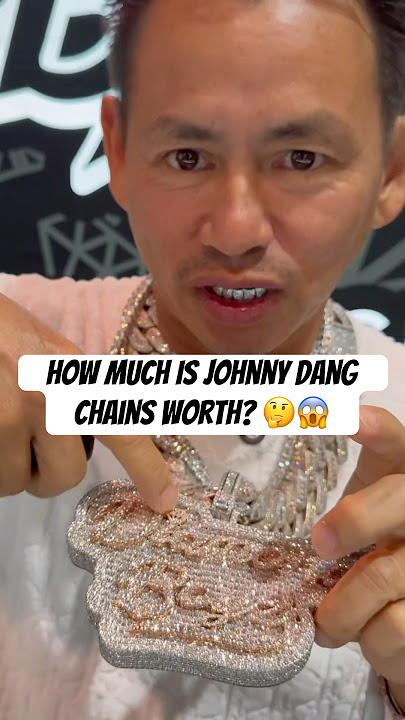 How much is Johnny Dang chains worth? 🤔😱 #johnnydang #hiphopnews #diamondjewellery #shorts