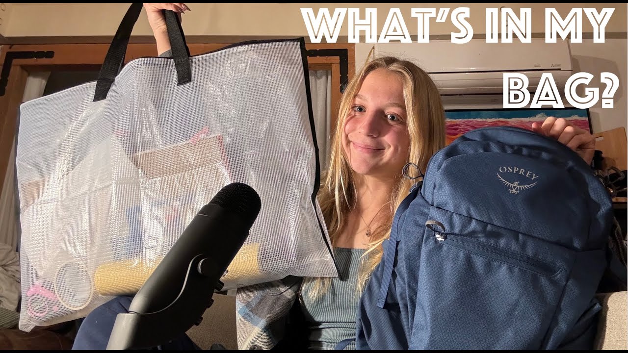 ASMR: What's In My College Bag? Tapping, Scratching, etc.🎒