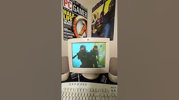 Counter-Strike 2 Gameplay on a Retro PC Setup #cs2 #counterstrike #pcgaming #cs2clips