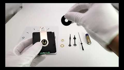 Installation of Atomic radio clock movement