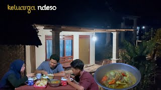 masak tongseng tetelan untuk sahur bersama keluarga, masakan desa, hidup di desa