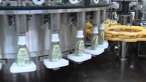 Seamco capper dispenser and spray pumps.wmv