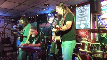 Casper McWade and the Honky Tonk  Rebels Chasing the Light 7/9/21 Buck’s bar and grill