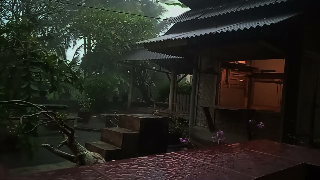 hujan terseram terjadi di wilayah desaku 😱😱🌧️