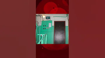 Почему в хрущёвках входные двери квартир открывались внутрь, а не наружу?!