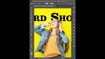 How to wrap text around image like Mazagines in Photoshop