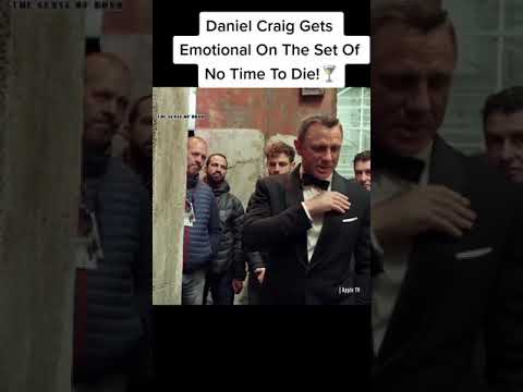 Daniel Craig gets emotional