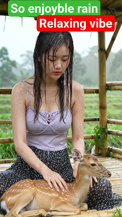 Enjoy Rainy Moments with Deer | Soothing Nature & Relaxing Vibes | Asian Girl in Rain #ytshorts