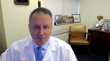 An analysis of older patients treated with brentuximab vedotin in the ECHELON-1 trial