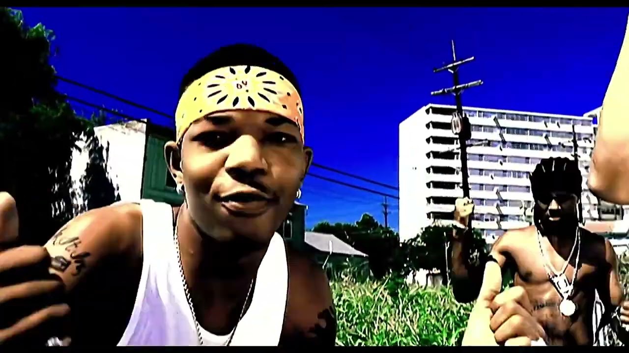 Lil Wayne - Tha Block Is Hot (Official Music Video) [Explicit] 