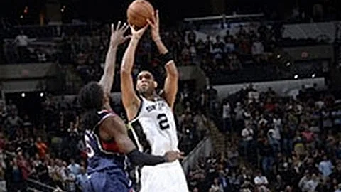 Tim Duncan Hits the Game-Winner to Beat the Hawks!