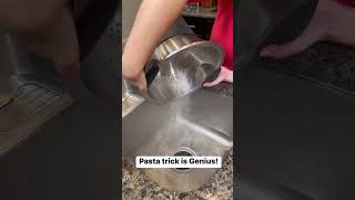 This pasta trick is genius! 😲 #cooking #cookinghacks #lifehacks #foodie
